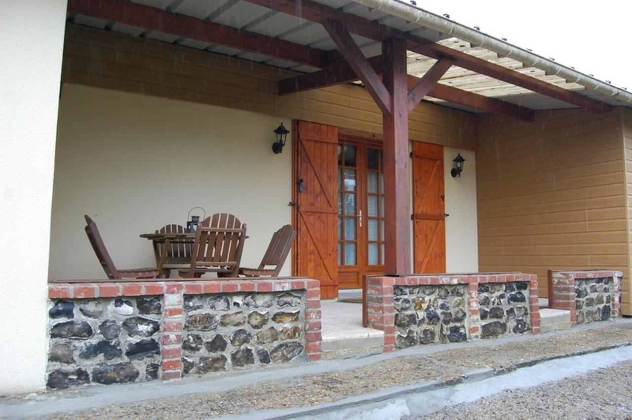 Le petit gîte de la Varenne Saint-Hellier Extérieur photo